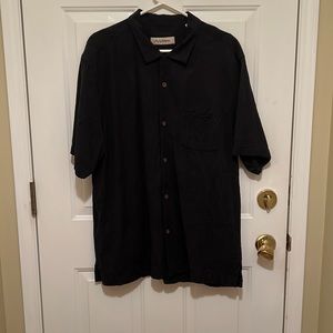 Tommy Bahama short sleeve button up mens shirt.